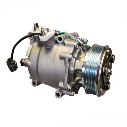 DENSO NEW COMPRESSOR W/ CLUTCH - 4717052