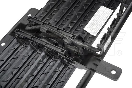DORMAN ACTIVE GRILLE SHTR - 601374