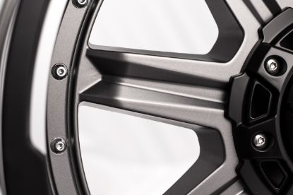 GRID WHEELS 10 17X9.0 8X180 15 124.2 A - 117988A152