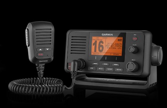 GARMIN ELEC. VHF 215 AIS  W/GPS  HAILER  OPT. RE - 100209800