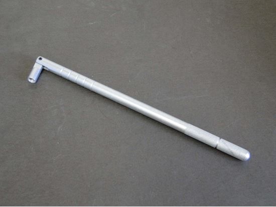 HELIX RACING REMOVES AND INSTALLS VALVE STEMS FO - 419900