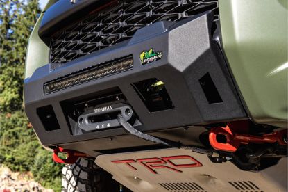 IRONMAN 4X4 RAID STUBBY BULL BAR - BBR078