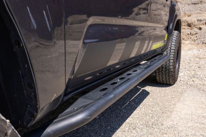 IRONMAN 4X4 RAID HEAVY DUTY SIDE STEPS SUITED F - SS072S
