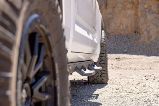 IRONMAN 4X4 EDC SIDE STEPS | TOYOTA TUNDRA CREW - SS098N