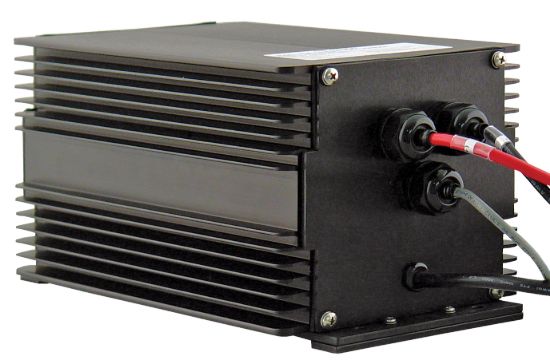 NEWMAR WATERPROOF BATTERY CHARGER - WP35