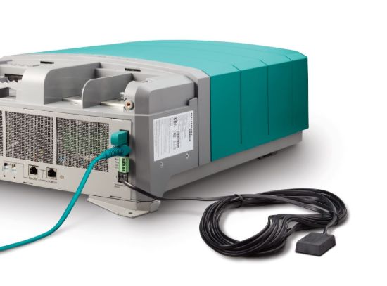 MASTERVOLT COMBIMASTER INVERTER/CHARGER 24/350 - 35523500