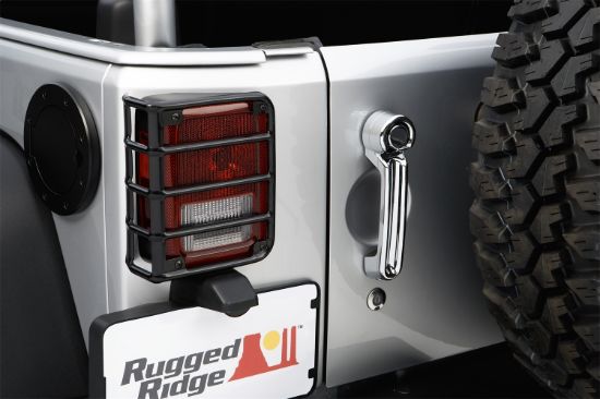 RUGGED RIDGE REAR EURO-GUARDS 2007-08 - 1122602
