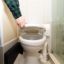 LIPPERT COMP SEAT ASSEMBLY  TOILET (AM) - 2022121972
