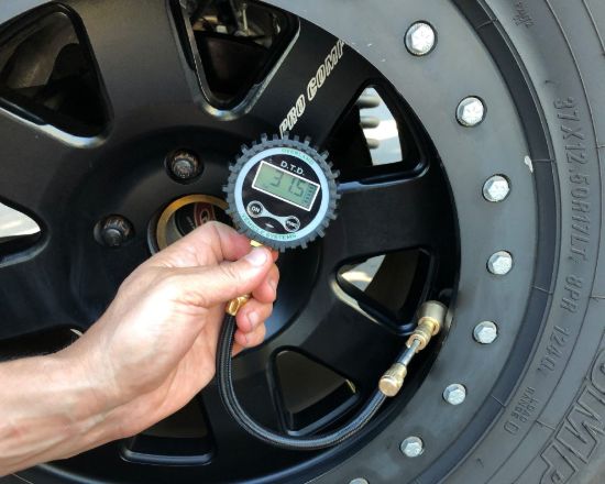 OVERLAND VCL DIGITAL TIRE TIRE DEFLATOR WITH VAL - 12020001