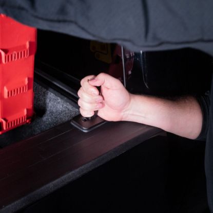 PUTCO BLACK - UNIVERSAL - PUSH-UP GRAB HA - 99904B