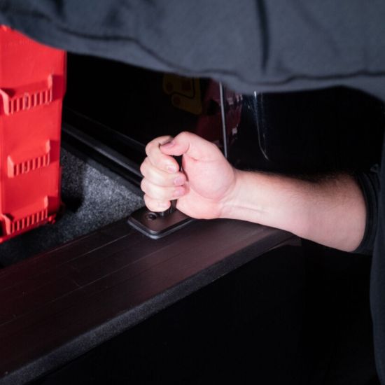 PUTCO BLACK - UNIVERSAL - PUSH-UP GRAB HA - 99904B