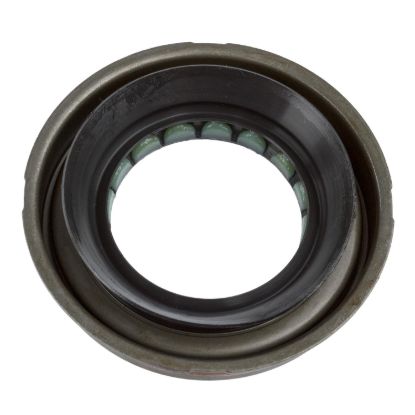 MOTIVE GEAR PINION SEAL   G334 - 68003265AA