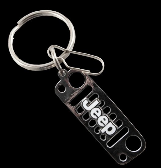 PLASTICOLOR JEEP GRILLE METALLIC KEY CHAIN - 004477R01