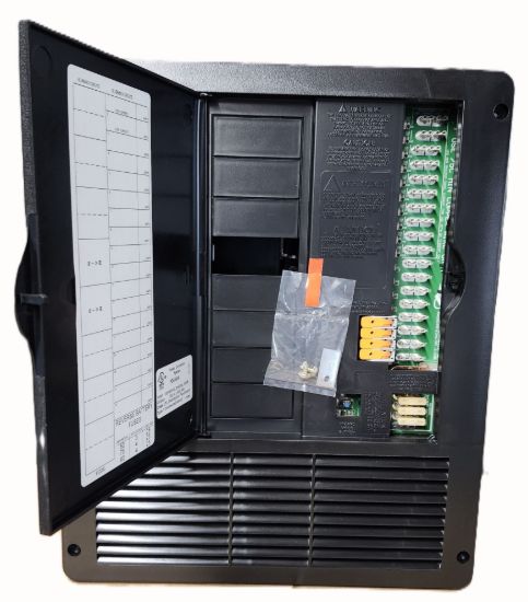PROG DYNAMIC ALL-IN-ONE 240V  50 AMP AC/DC DISTR - PD4590AV