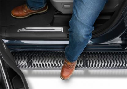 N-FAB GROWLER STEP SYSTEM; TEXTURED BLACK - GFC19QCTX