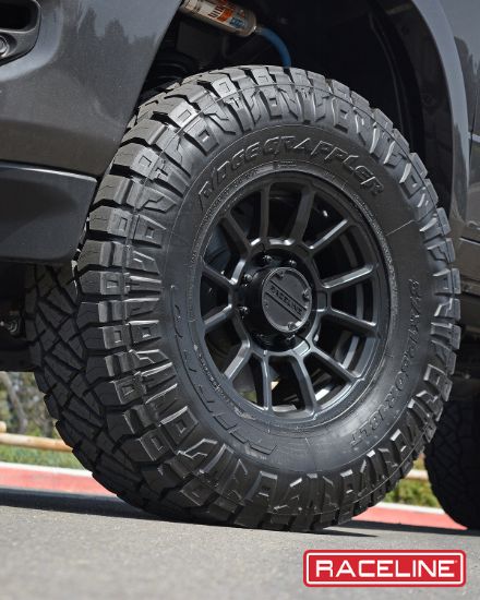 RACELINE GAUGE SATIN BLACK 18X9 5X127  +18MM - 50B8905018