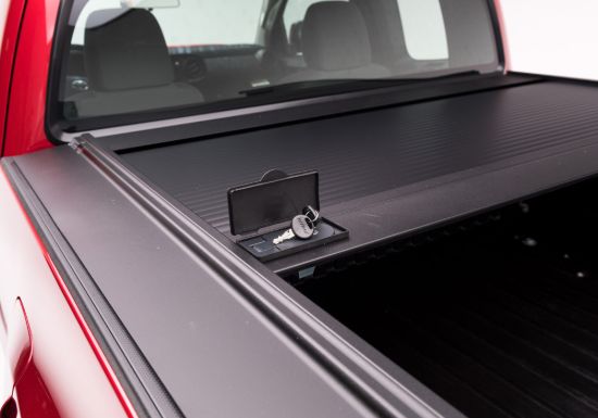 RETRAX TUNDRA REG&DBL CAB 6.5' - 60842
