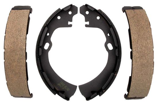 R/M BRAKES NEW BRAKE SHOES - 574PG