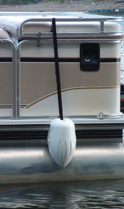 TAYLOR MADE PONTOON FENDER WHITE - 31030