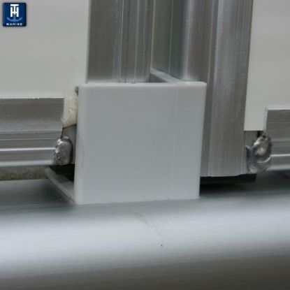 T-H MARINE LEFT HINGE DOOR STOP WITH RIBS - DS1LDP