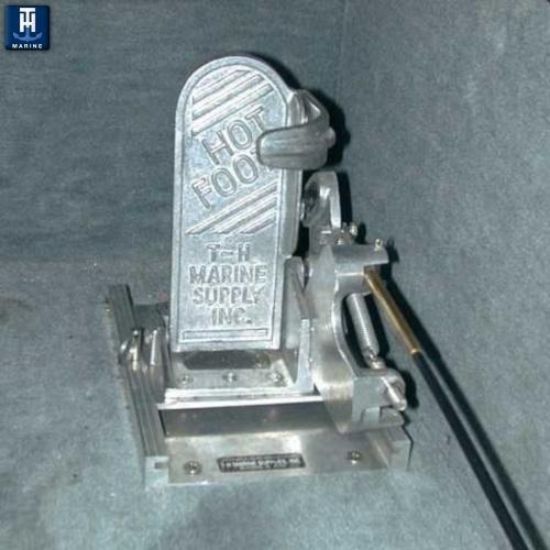 T-H MARINE HOT FOOT SLIDE MOUNT - HFM1DP