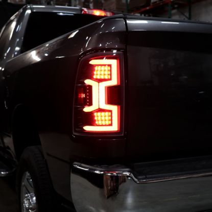 SPEC-D TUNIN 2500 3500  TAIL LIGHT WITH RED LED - 25JRLDSQTM