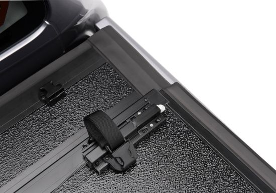 UNDERCOVER TRI-FOLD; NON-LOCKABLE; BLACK; ALUM - FX41017