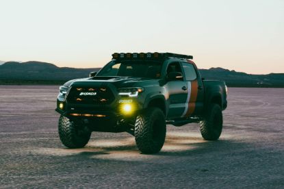 Picture of Attica 4x4 Headlight Set - CHATT0682-BC-SQ