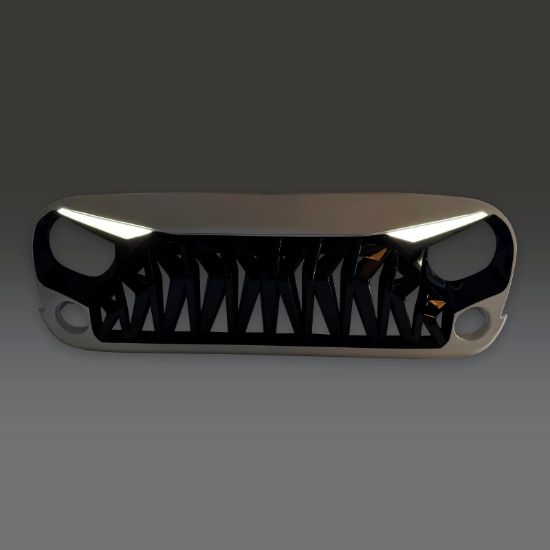 AMERICAN MOD SHARK GRILLE DRL WHITE/BLACK - MJPAA00147