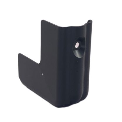 B&B MOLDERS TOP REAR CORNER TRIM  RH - 94352