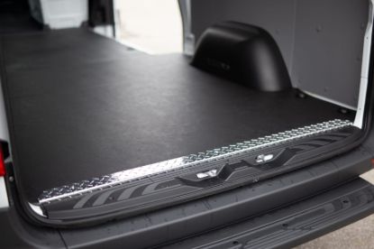 LEGEND FLEET ALUMINUM REAR FLOOR SILL - 1081511010