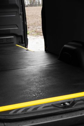 LEGEND FLEET STEEL FLOOR THRESHOLD SET - 1091511018